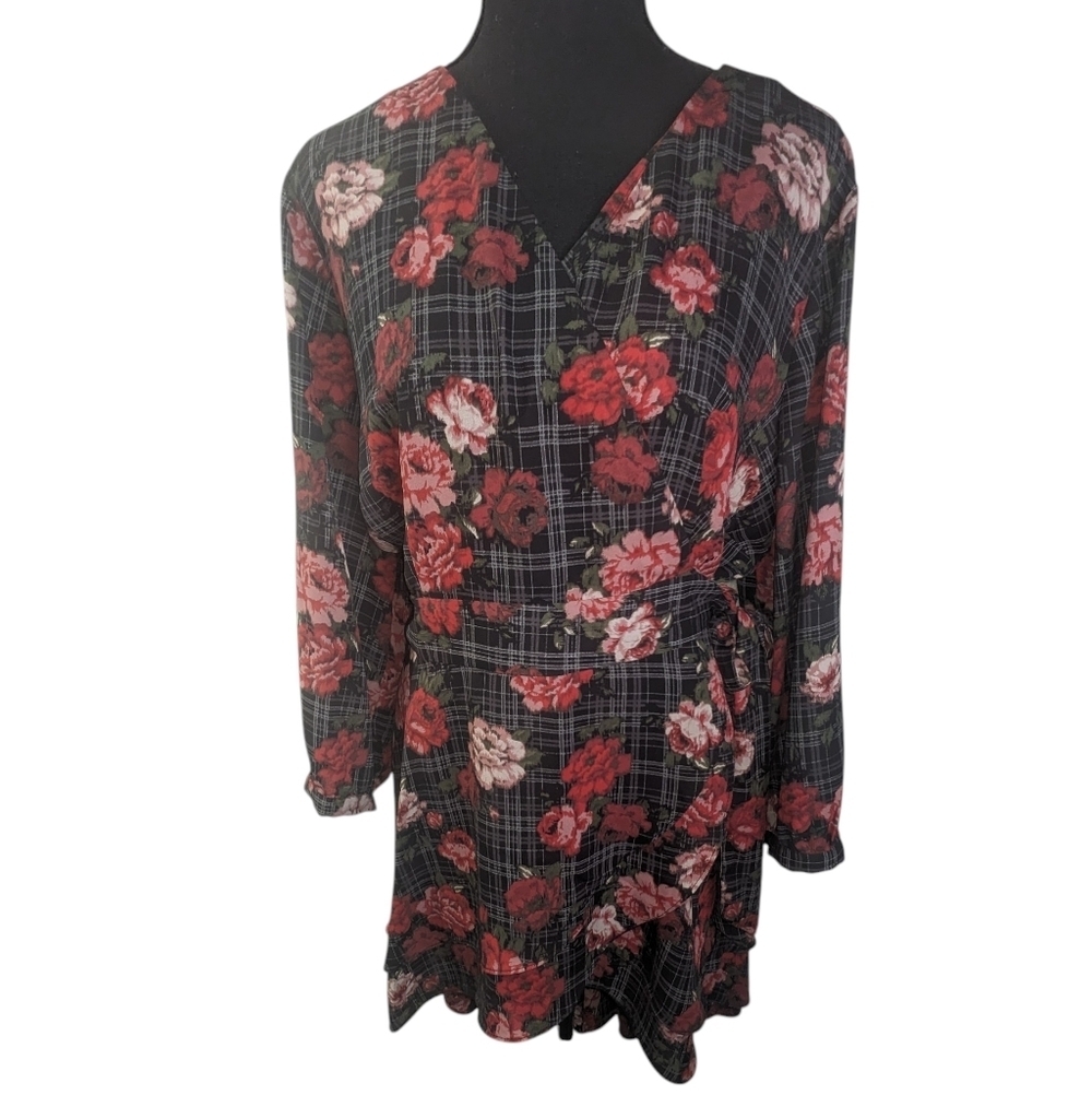 Torrid Black and Red Floral High Low Dress Tunic Plus Size 2